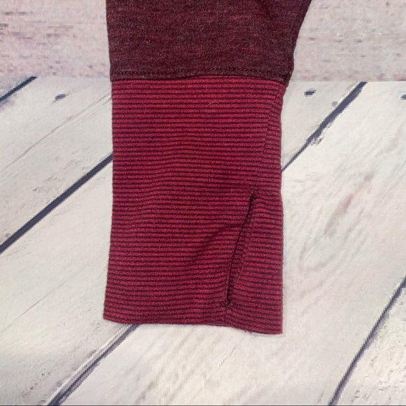 Avalanche sweatshirt size small - Picture 3 of 4